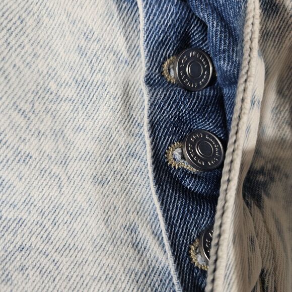 KanCan Ultra High Rise Rambler Denim Shorts Buttonfly Size 1/24 Distressed NWT - Picture 3 of 10